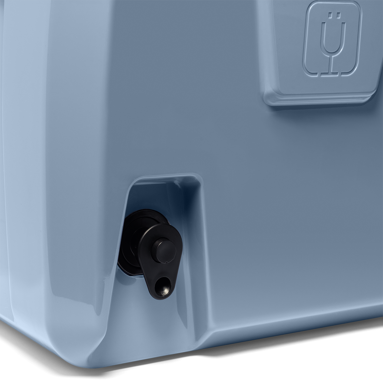 brutank-20qt-o3 BruTank-20-Denim-Tap.png